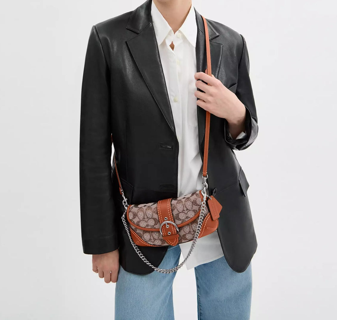 Soho Bag 25 In Crystal Signature Jacquard Burnished Amber Coach