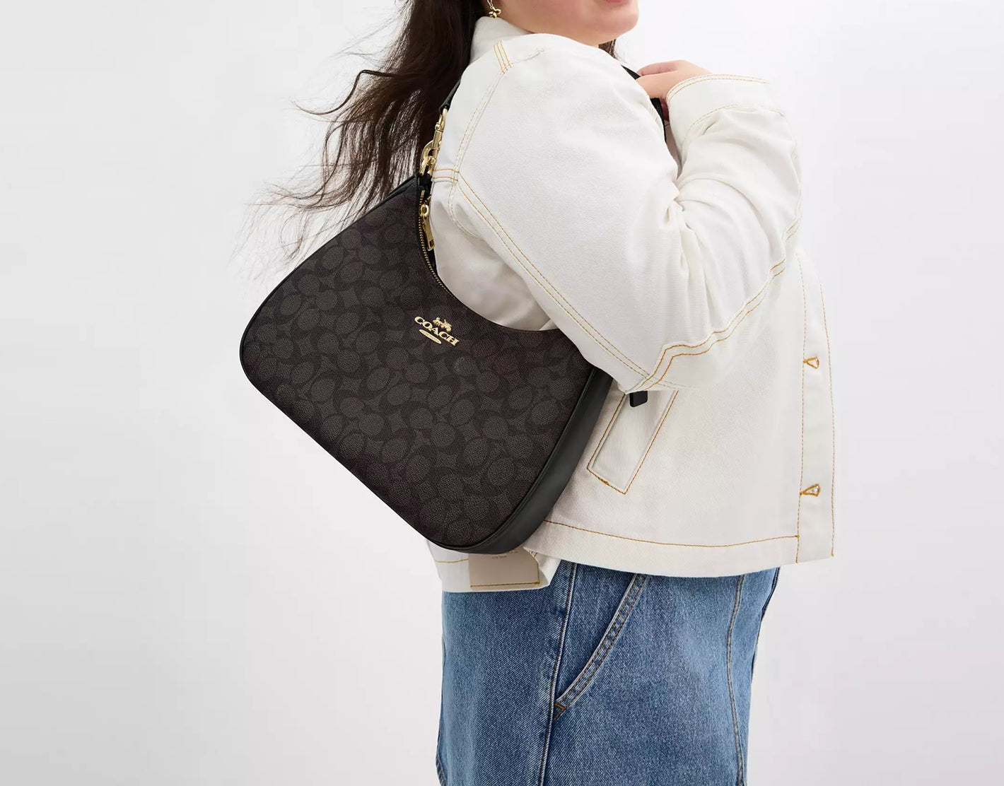 Teri Hobo Bag In Signature Canvas Coach