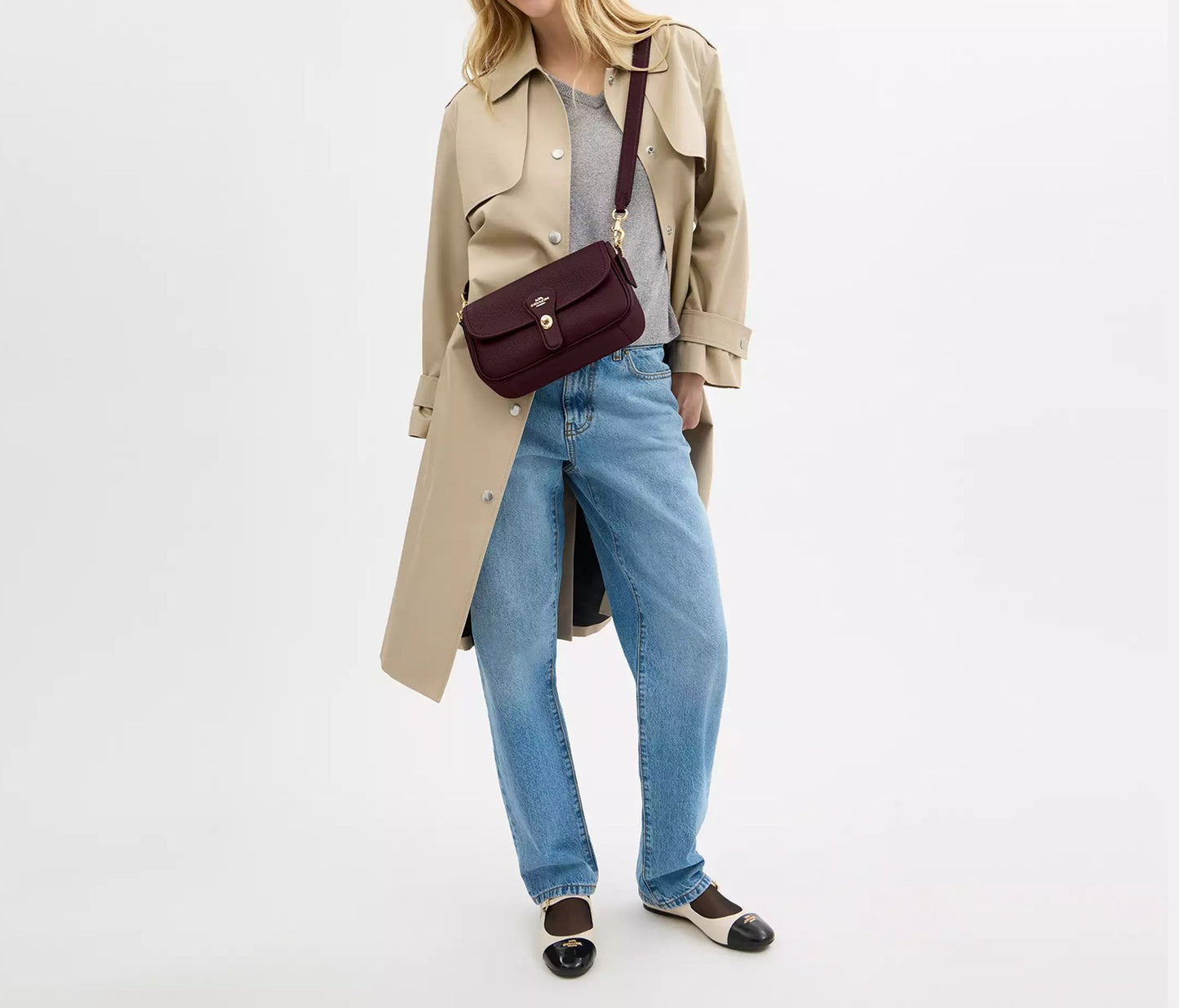 Hadley Shoulder Bag Merlot Coach