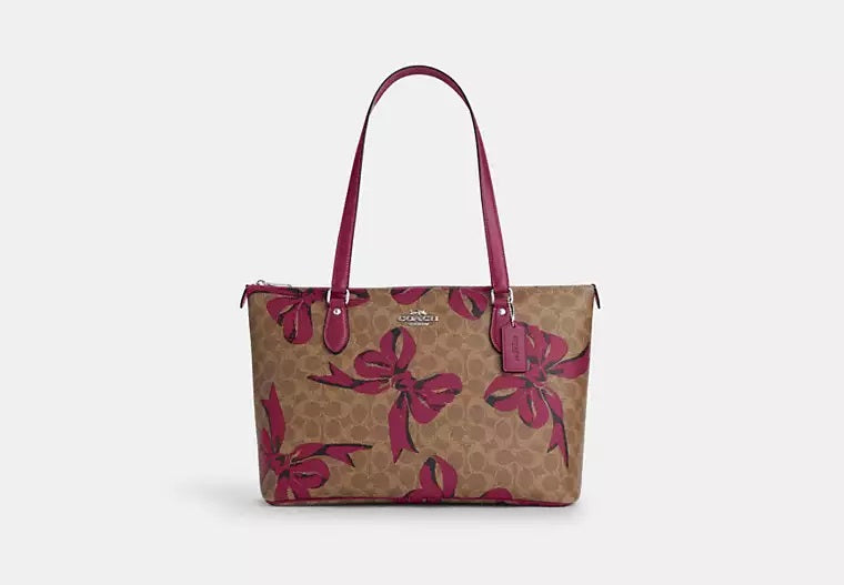 Coach gallery tote in popular pink