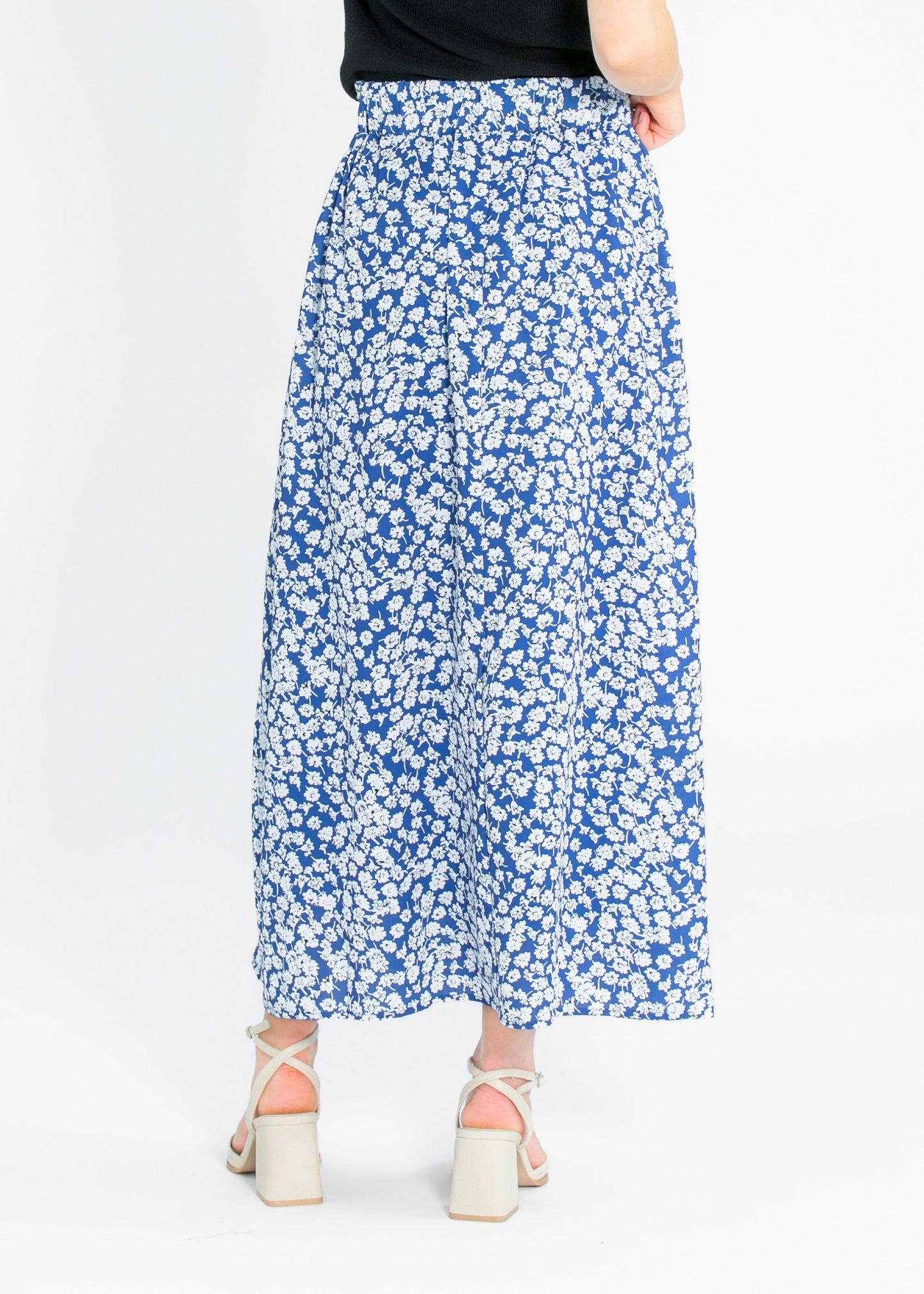 Braylyn Floral Midi Skirt