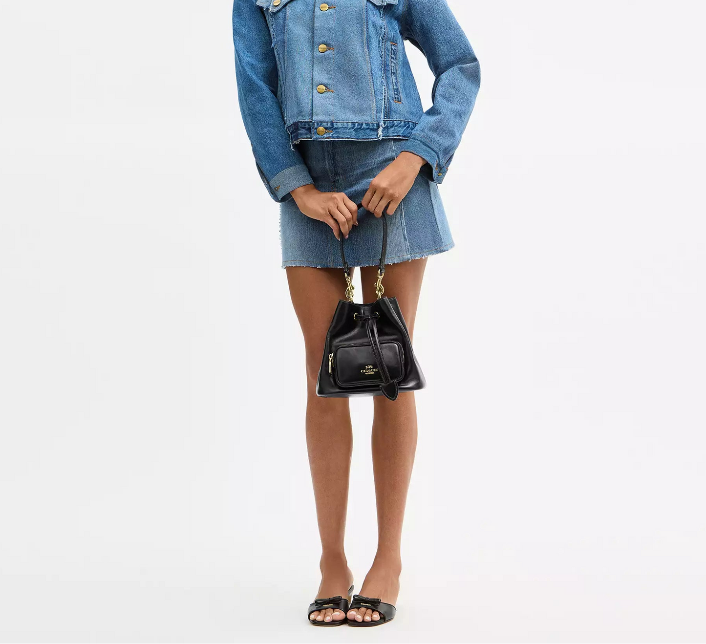 Rowan Bucket Bag With Pocket Black Coach