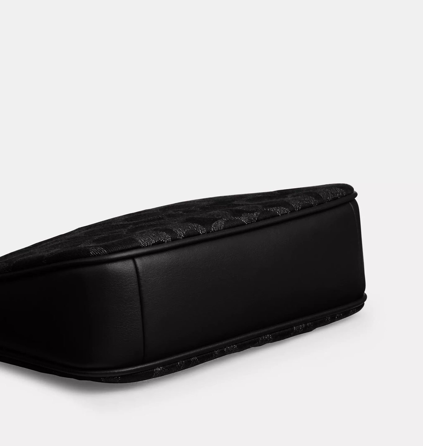 Nolita 19 In Signature Denim Black Coach