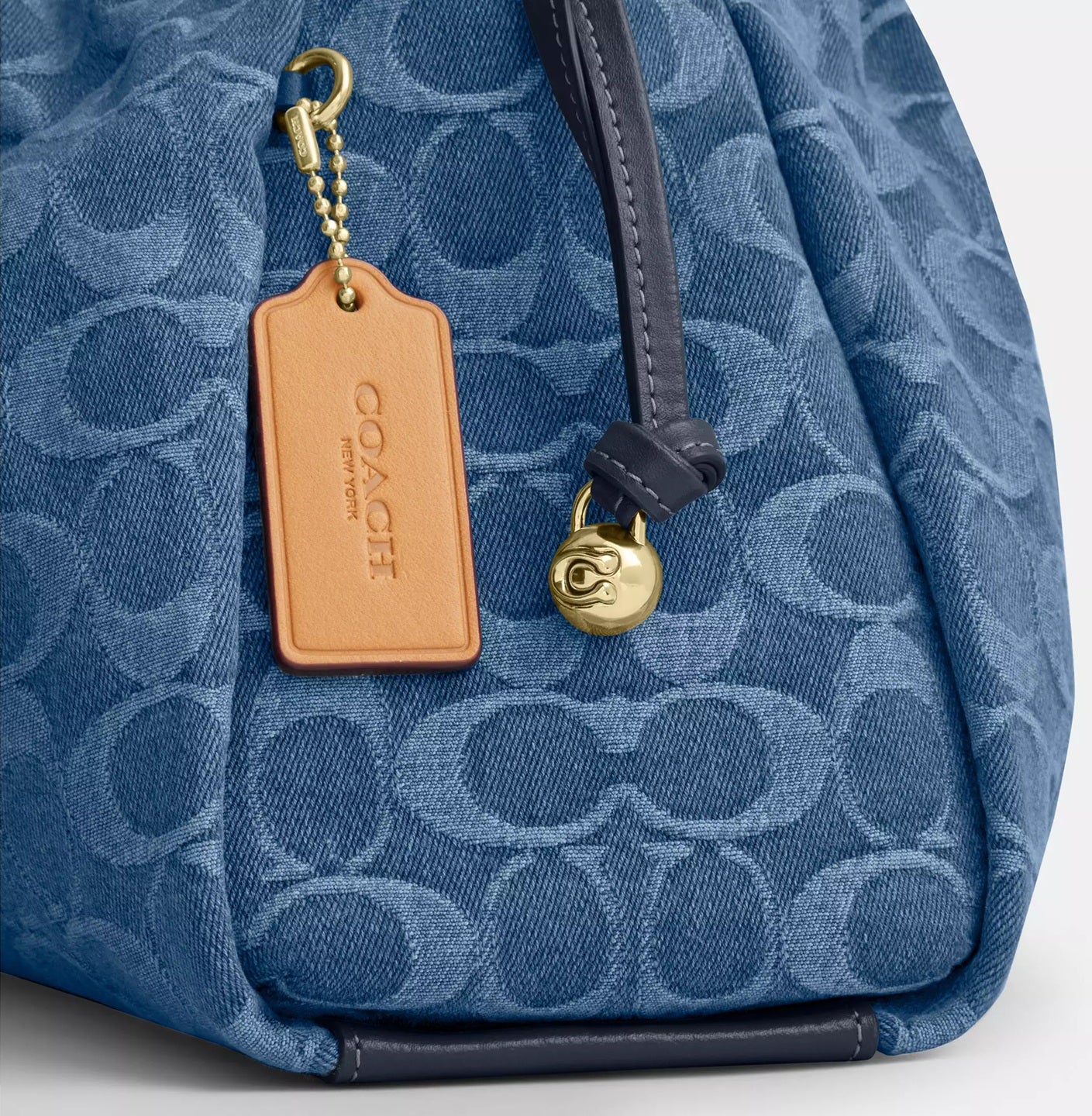 Faye Large Shoulder Bag In Signature Denim Indigo Coach