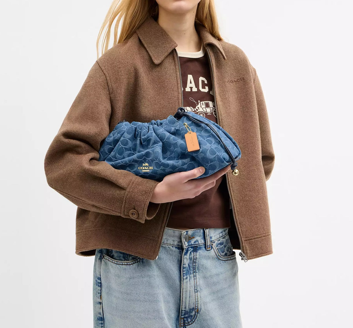 Faye Large Shoulder Bag In Signature Denim Indigo Coach