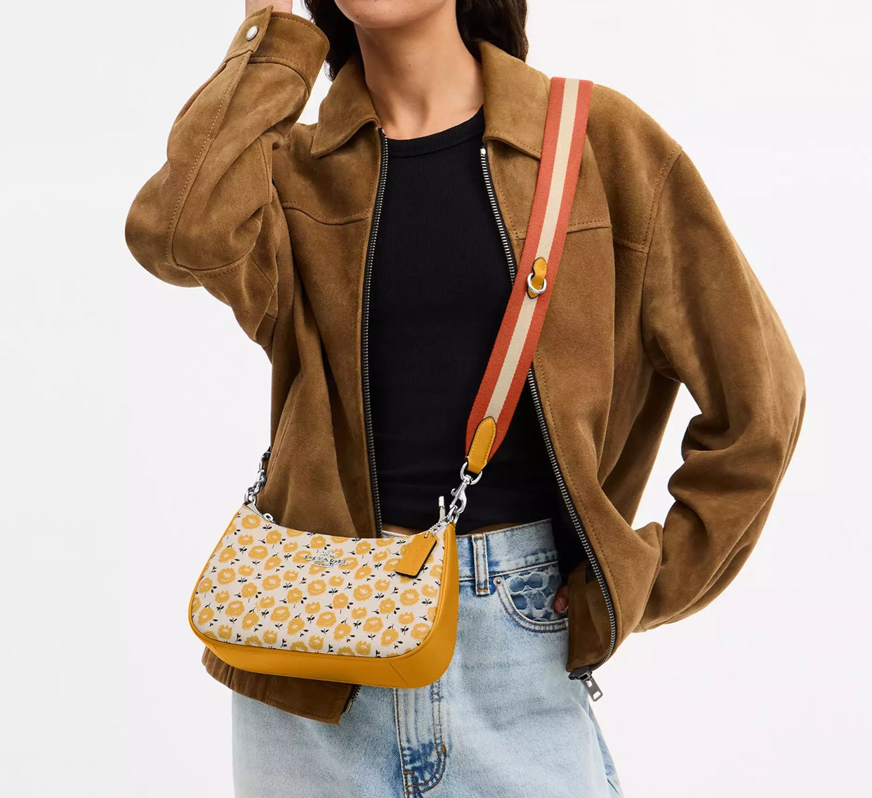Teri Shoulder Bag With Floral Print Buttercup Multi Coach