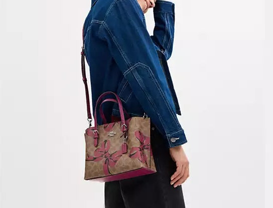 Mollie Tote Bag 25 In Signature Canvas With Bow Print Pink Coach