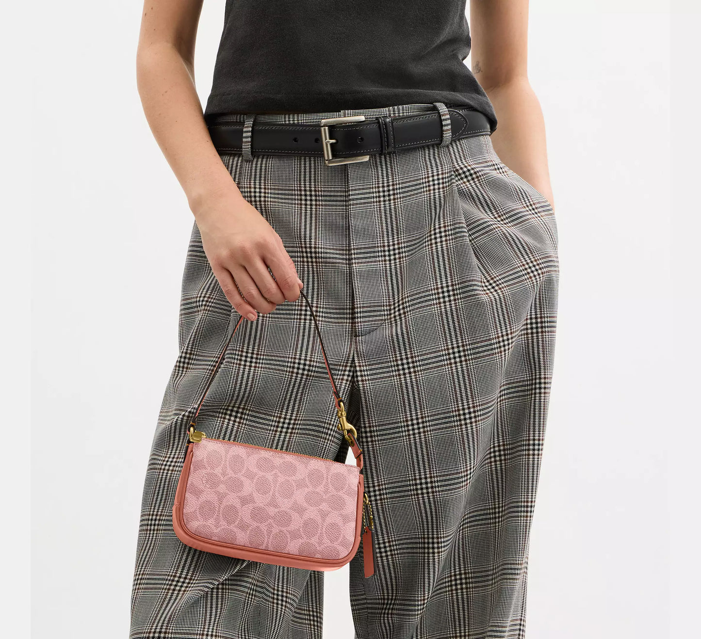 Plaza Bag 18 In Signature Canvas Melon Pink Coach