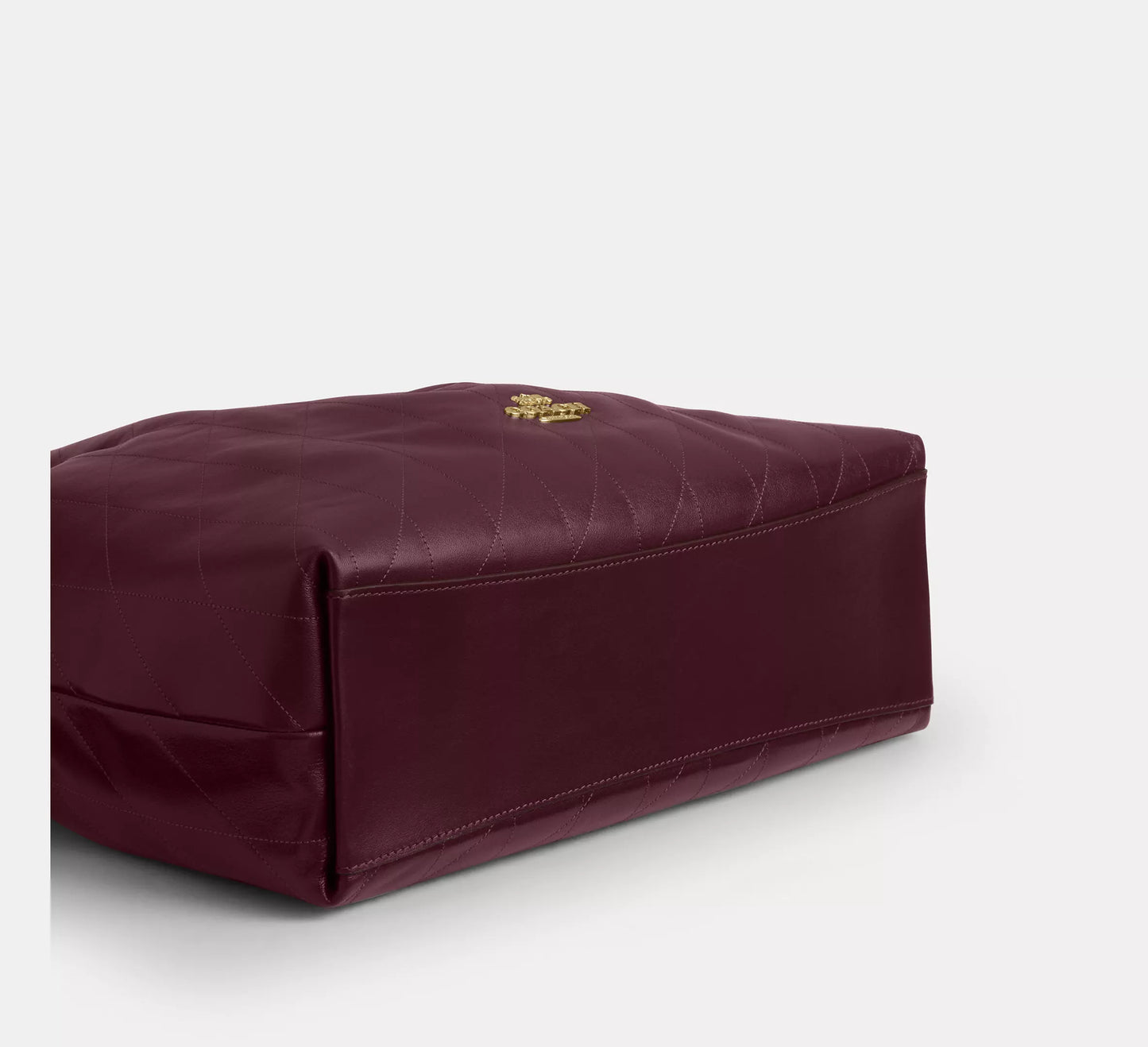 Evelyn Large Shoulder Bag With Quilting Dark Wine Coach