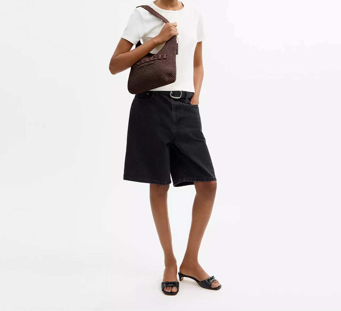 Brooklyn Shoulder Bag 28 Straw Maple Coach