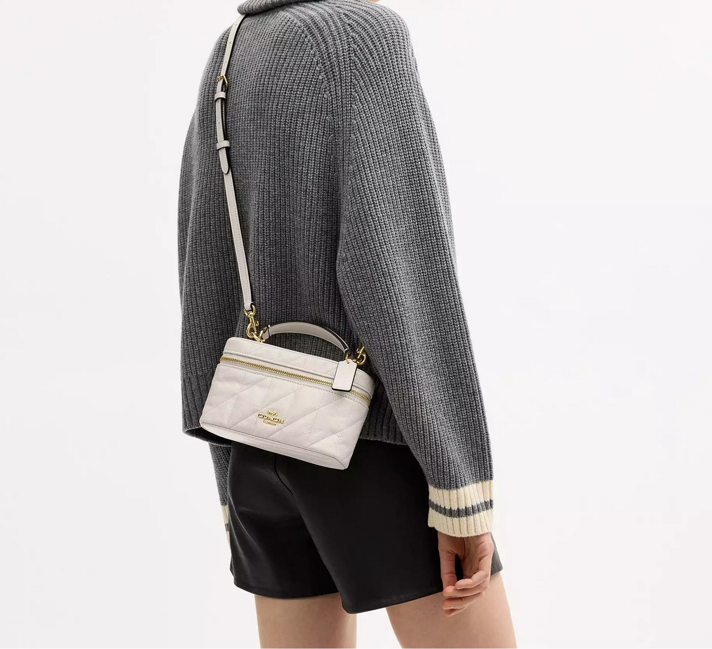Rainer Crossbody Bag 18 With Quilting Chalk Coach