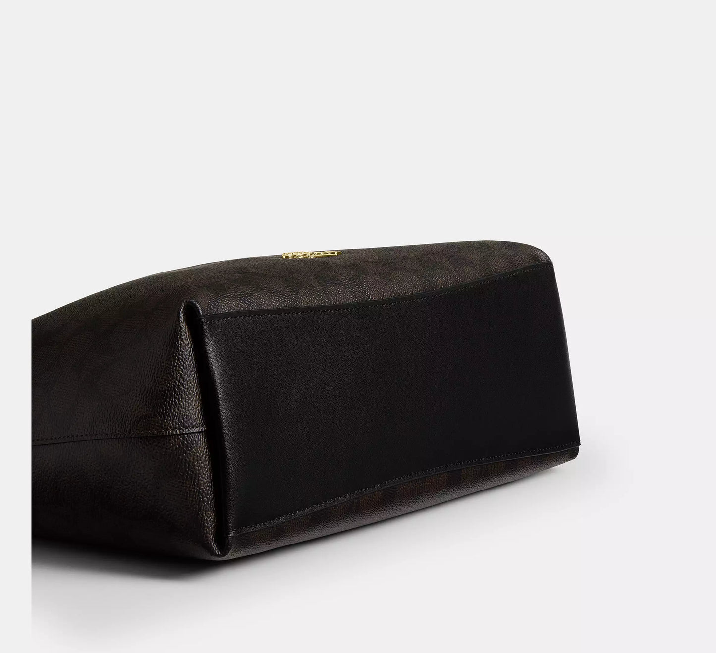 Laurel Shoulder Bag In Signature Canvas Coach