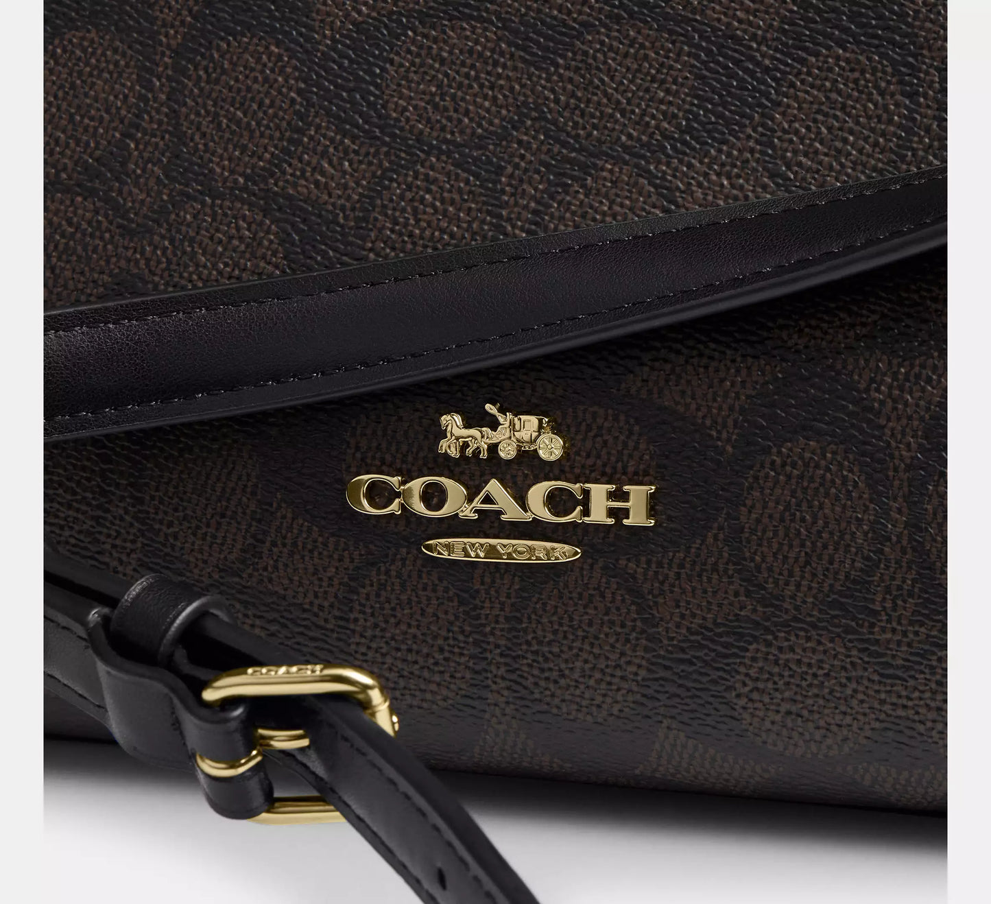 Laurel Shoulder Bag In Signature Canvas Coach
