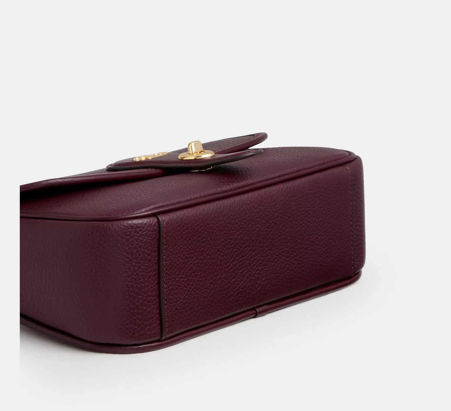 Hadley Shoulder Bag Dark Wine Coach